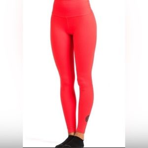 Pure barre x beyond yoga leggings
